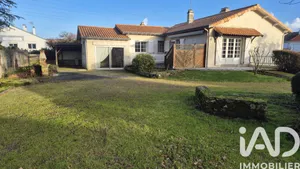 Maison traditionnelle à Cholet (49300)