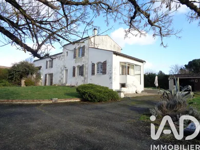 Maison à Vénérand (17100)