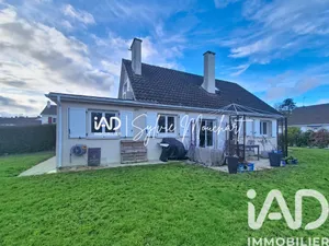 Maison à Le Mesnil-Saint-Denis (78320)