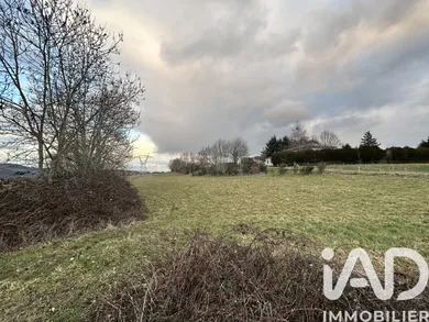 Building plot in Beaux (43200)