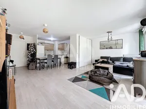 Appartement à Noisy-le-Grand (93160)