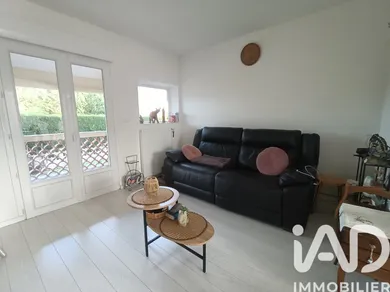 Townhouse in Bellerive-sur-Allier (03700)