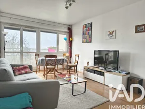 Apartment in Antony (92160)