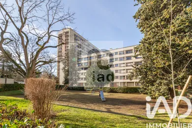 Apartment in Le Pecq (78230)