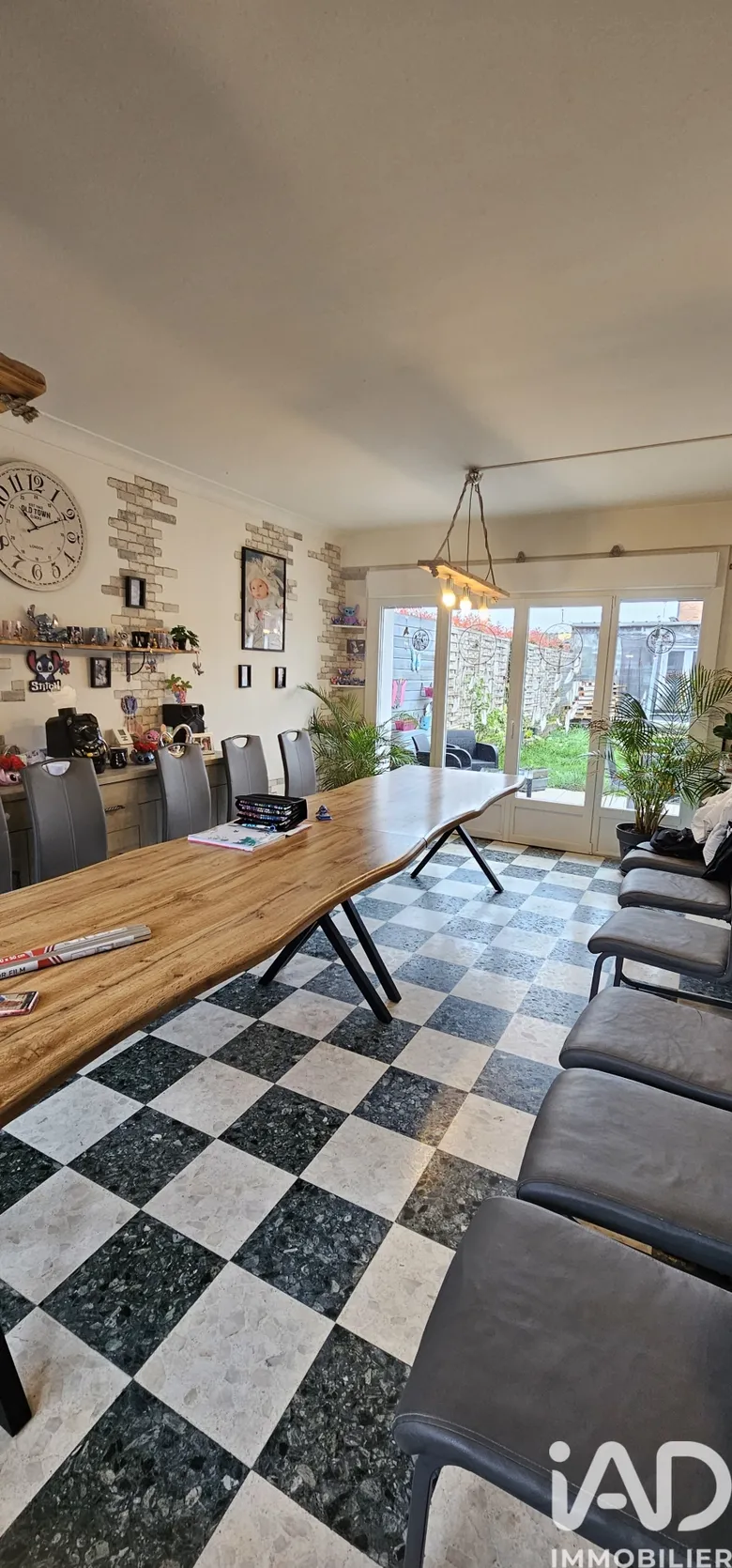 Maison 12 pièces 205 m² · à Sains-en-Gohelle · 205 m² · 236 500 €