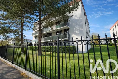 Apartment in Vaujours (93410)