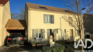 House in Fontenay-le-Vicomte (91540)