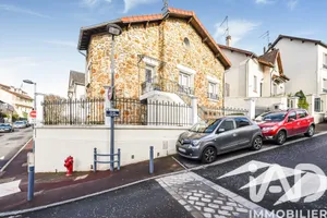 House in Chaville (92370)
