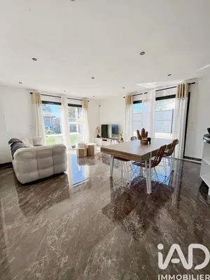 House in Sadirac (33670)