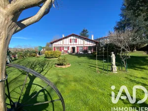 House in Cambo-les-Bains (64250)