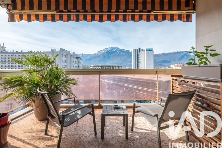 Appartement 3 pièces 129 m² · à Grenoble · 129 m² · 590 000 €