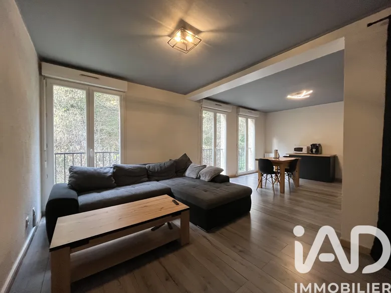 Appartement 3 pièces 64 m² · à Saint-Genix-les-Villages · 64,5 m² · 157 000 €
