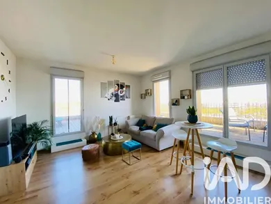 Apartment in Villenave-d'Ornon (33140)