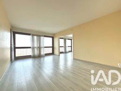 Appartement à Ris-Orangis (91130)