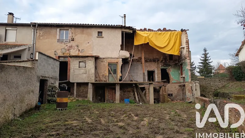 Terrain à Briennon (42720) · 20 000 €