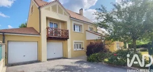 House in Magny-le-Hongre (77700)