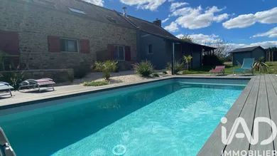 Longere in Péaule (56130)