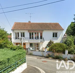 Townhouse in MONTLUCON (03100)
