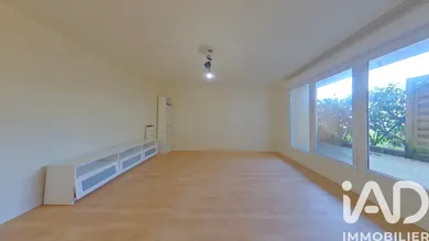 Appartement à Combs-la-Ville (77380)