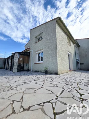 Maison traditionnelle à Villeneuve-la-Rivière (66610)