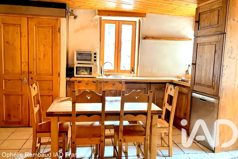 Maison 7 pièces 184 m² · à Sainte-Foy-Tarentaise · 184 m² · 680 000 €