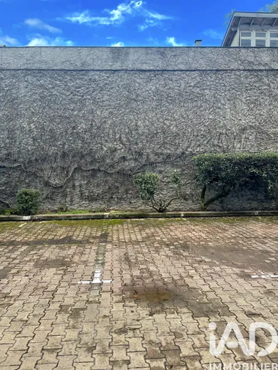 Parking à Bordeaux (33000)