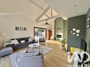 House in Pessac (33600)