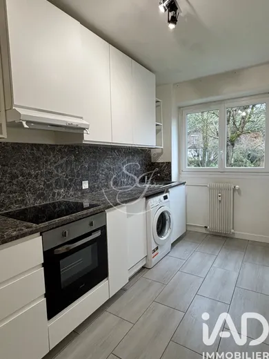 Apartment in Brunoy (91800)