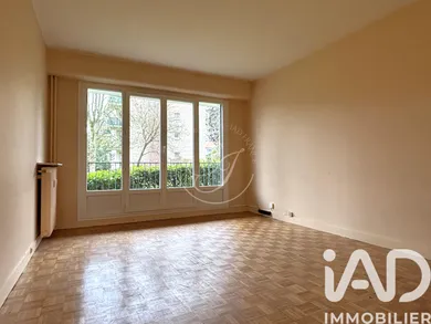 Apartment in Brunoy (91800)