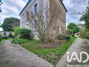 Apartment in Brie-Comte-Robert (77170)