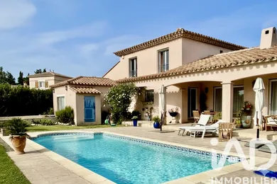 Maison à Claira (66530)