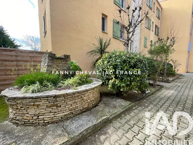 Apartment in Six-Fours-les-Plages (83140)