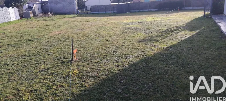 Terrain 693 m² · à Moncé-en-Belin · 693 m² · 59 000 €