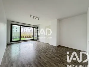 Apartment in Guyancourt (78280)