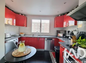 Apartment in Asnières-sur-Seine (92600)