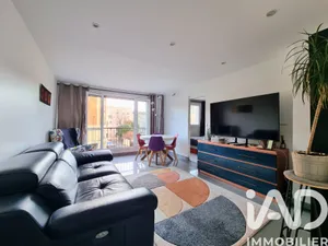 Apartment in Asnières-sur-Seine (92600)