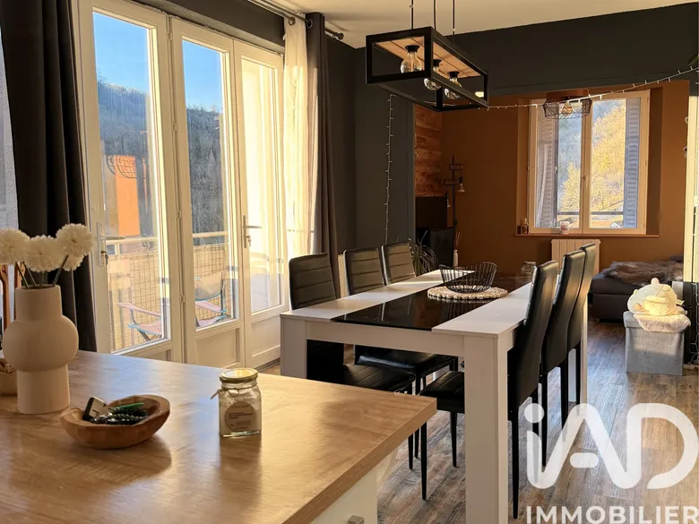 Appartement 3 pièces 60 m² · à Ornans · 60 m² · 135 000 €