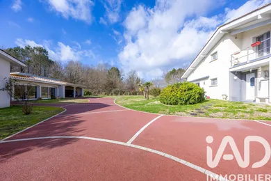 Maison d'architecte à Mios (33380)