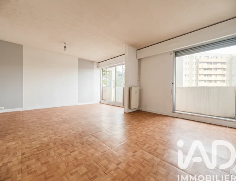 Appartement 4 pièces 86 m² · à Montluçon · 86 m² · 52 000 €
