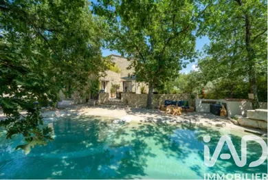 House in Gordes (84220)