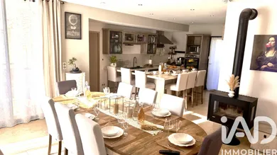 House in Gordes (84220)