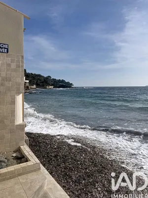 Apartment in Le Lavandou (83980)