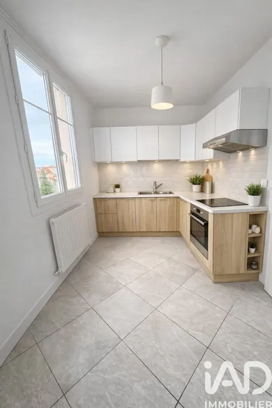 Apartment in Nîmes (30000)