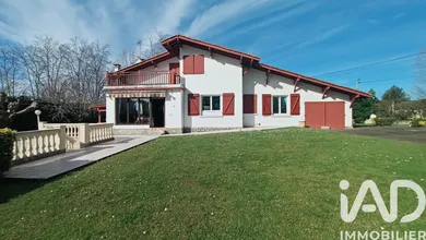 Maison traditionnelle à Urrugne (64122)