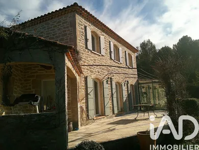 Traditional house in Évenos (83330)