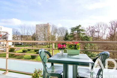 Apartment in Chilly-Mazarin (91380)