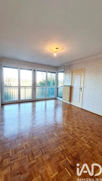 Apartment in Villars (42390)