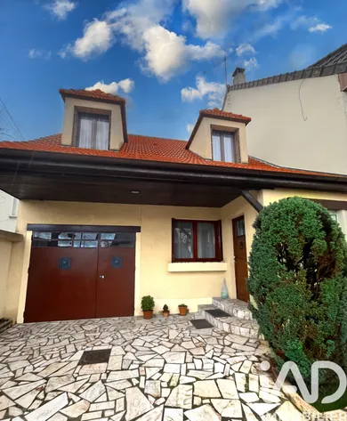 House in Noisy-le-Grand (93160)