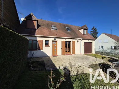 Detached house in La Ferté-sous-Jouarre (77260)