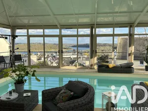 Mansion in Quimper (29000)